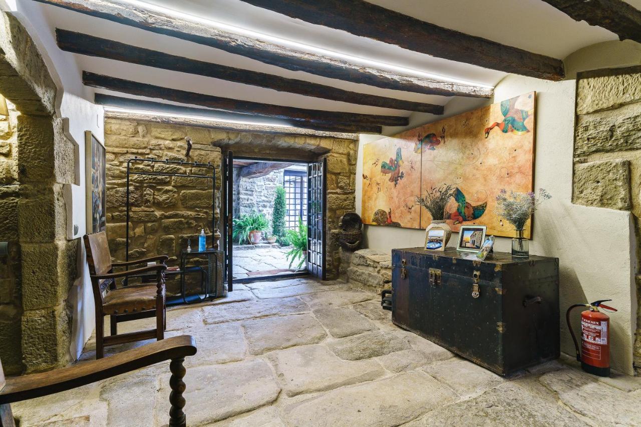 Masia De Queralt Luxury Casa Rural Spa Y Vistas Concabella Exterior photo